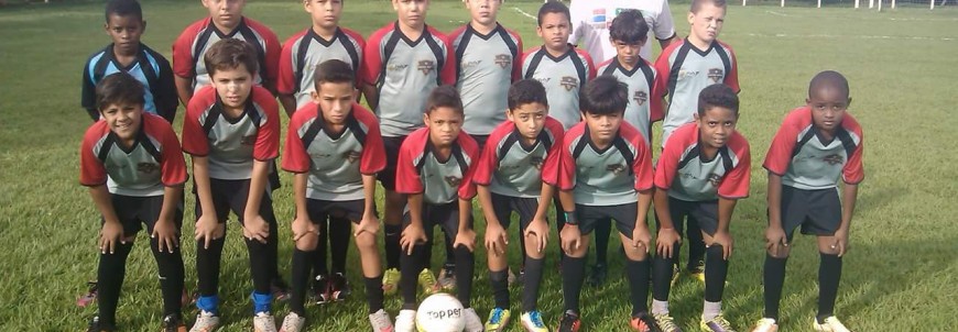 Escolinha de Futebol de Pontes Gestal